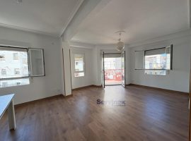 AMPLIO PISO DE 112 M2 REFORMADO