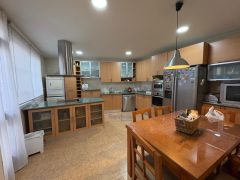 CHALET CON PATIO