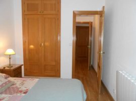 PISO CON GARAJE , PLAZA COMILLAS