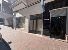 LOCAL DE 250 M2 EN LA C/ ANTONIO CONCHA